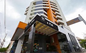 Tri Hotel & Flat Caxias